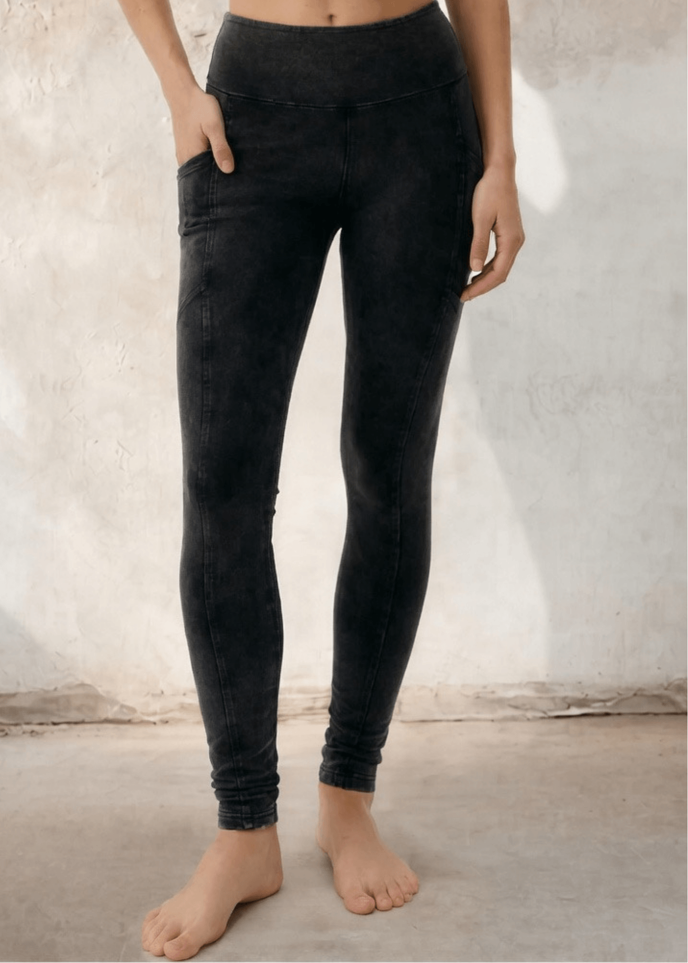 Plano  Perfect Fit Pocket Leggings (Solid Beige)