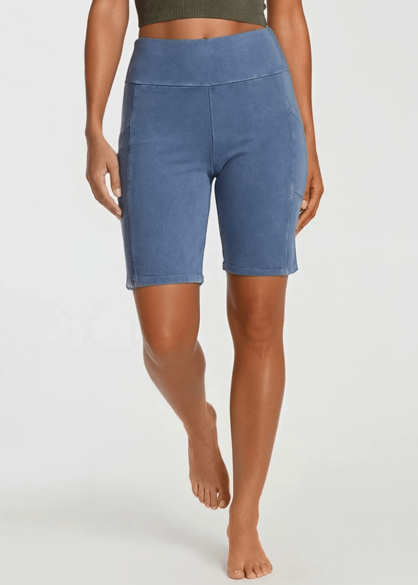 Hilton Head Hybrid Shorts (Light Denim)