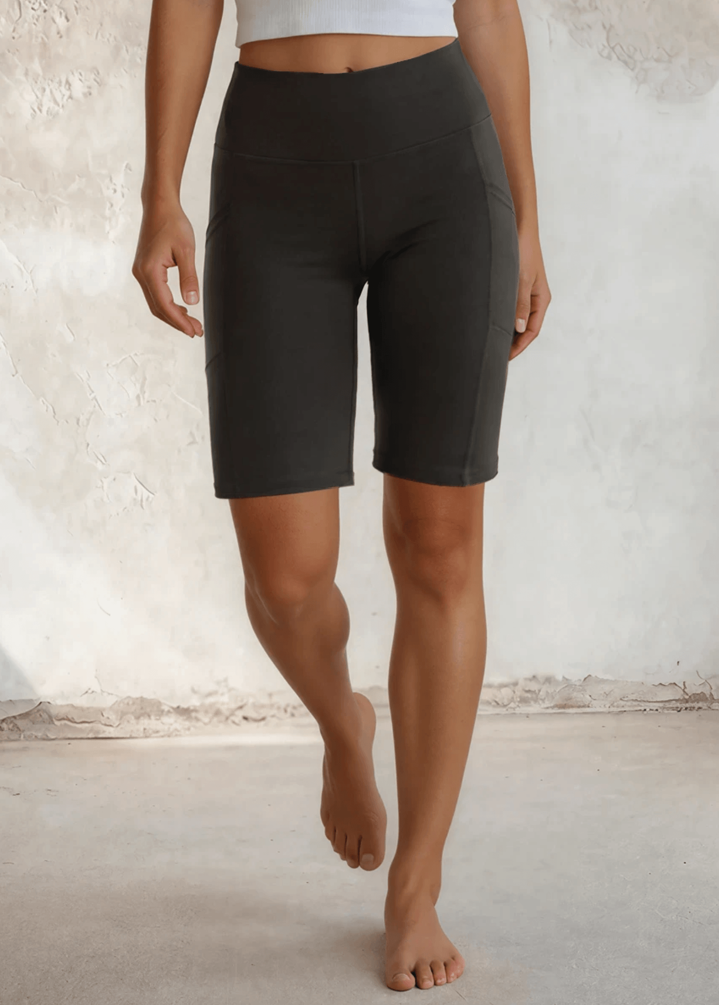 Hilton Head Hybrid Shorts (Light Denim)