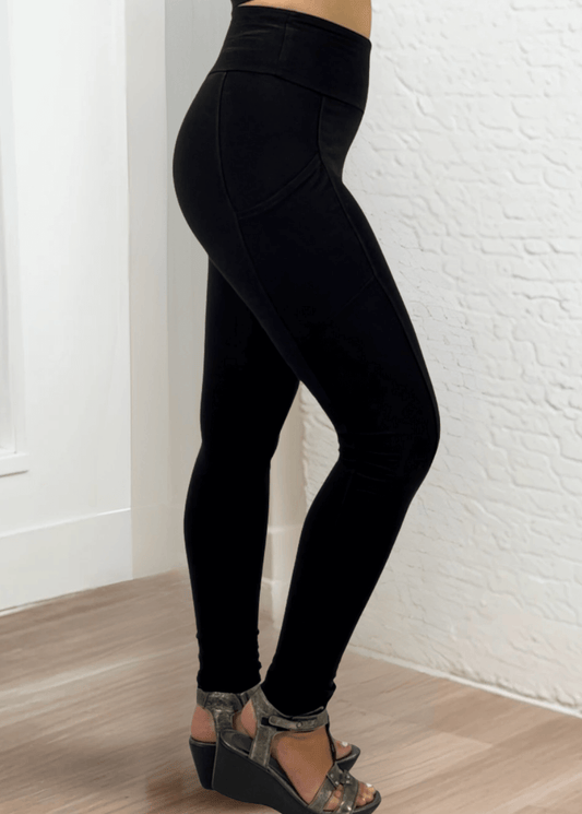 A Perfect Fit Solid Pocket Leggings