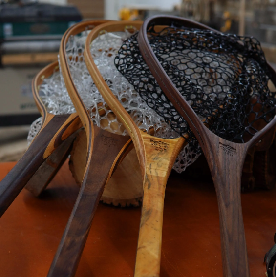 XL 18"x14" - Walnut Fly Fishing Traditional Landing Net - Handcrafted & Made in USA