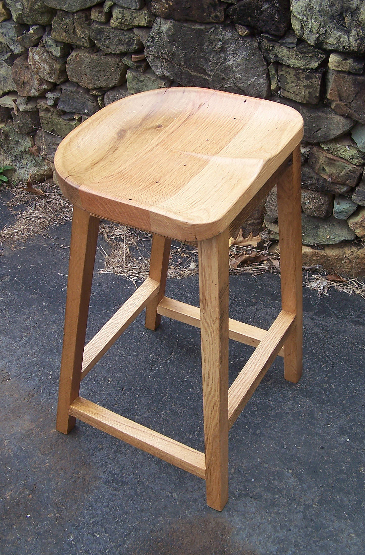 Oak Barstool, Counter Height Stool, Reclaimed Wood Tractor Seat Stool, Backless Bar Stool, Scooped Seat Kitchen Stool