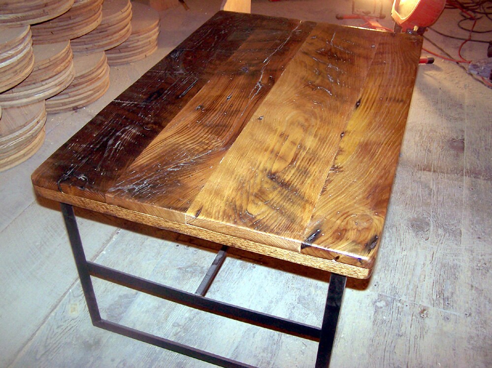 Industrial Coffee Table, Rustic Modern Coffee Table, Wood Coffee Table, Man Cave Deco, Solid Wood Table, Barn Wood Table, Farmhouse Table - The Chaotic Grind Store