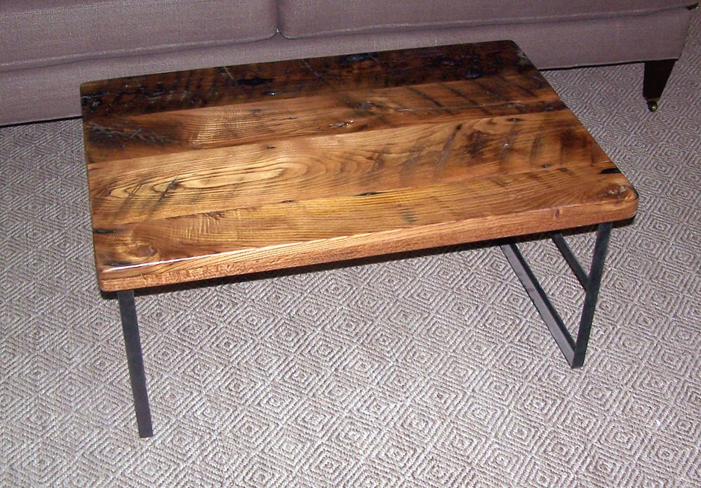 Industrial Coffee Table, Rustic Modern Coffee Table, Wood Coffee Table, Man Cave Deco, Solid Wood Table, Barn Wood Table, Farmhouse Table - The Chaotic Grind Store