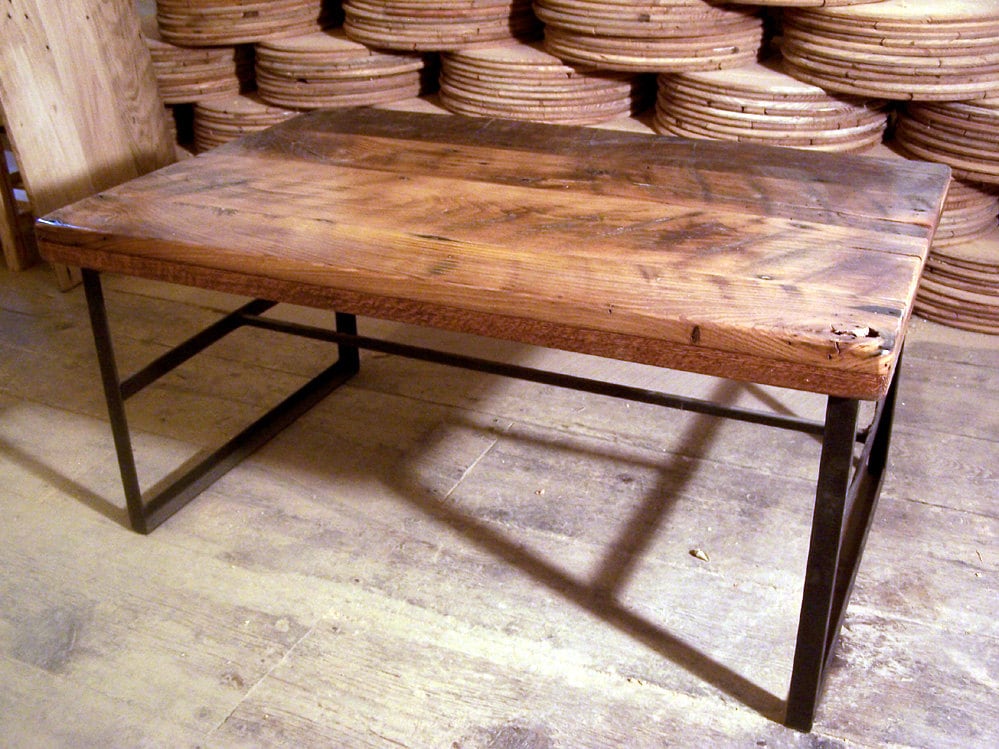 Industrial Coffee Table, Rustic Modern Coffee Table, Wood Coffee Table, Man Cave Deco, Solid Wood Table, Barn Wood Table, Farmhouse Table - The Chaotic Grind Store