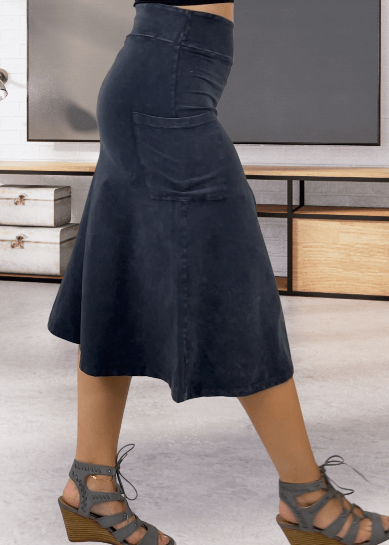 Alyssa Very Versatile Cotton Skirt in Dark Grey-Blue Denim